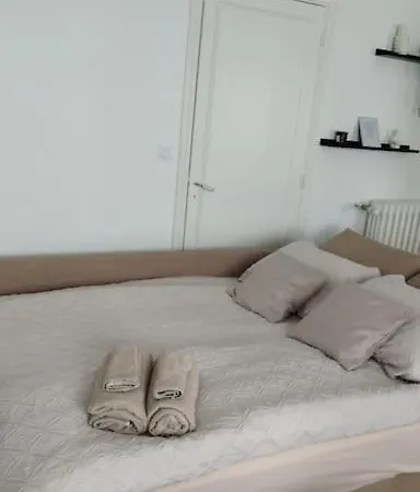 Apartmán La Liberte-centre-ville-proche-gare *